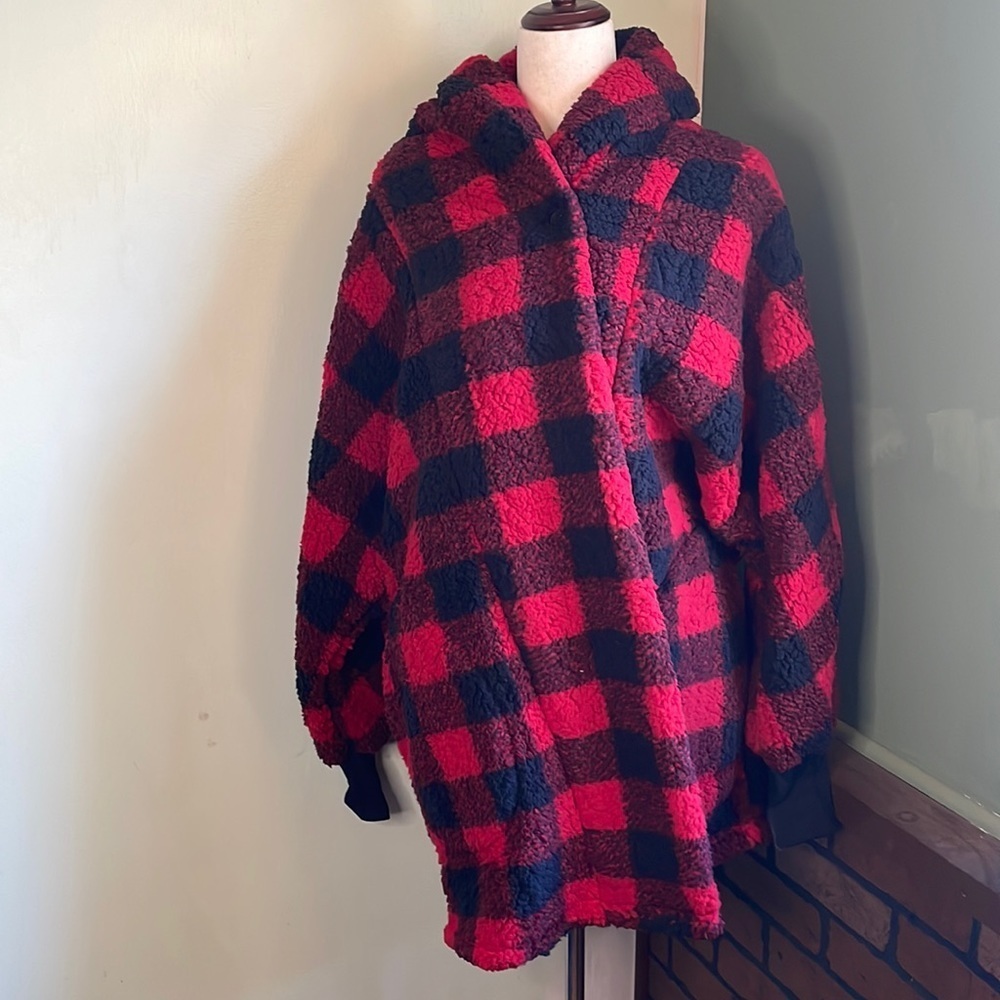 XS/S BumbleBella Sherpa Shawl AA21 6264